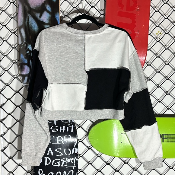 Garage Patchwork Crewneck - Picture 5 of 7